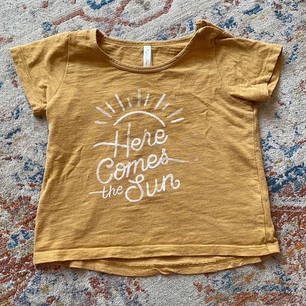 Rylee + Cru “Here Comes the Sun” Tee
